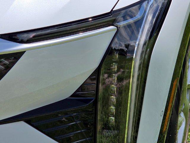 New 2027 Cadillac Optiq Luxury AWD/4WD image 10