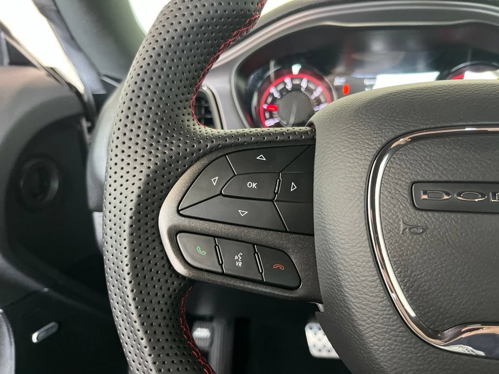 Used 2023 Dodge Challenger SXT w/ Blacktop Package RWD image 6