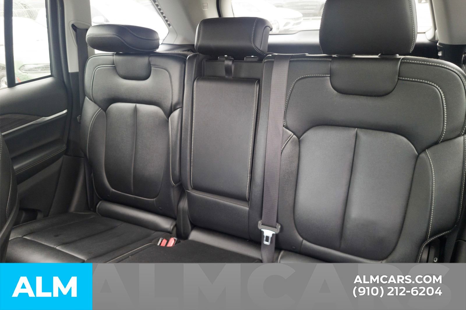 Used 2023 Jeep Grand Cherokee 4WD 4xe image 19