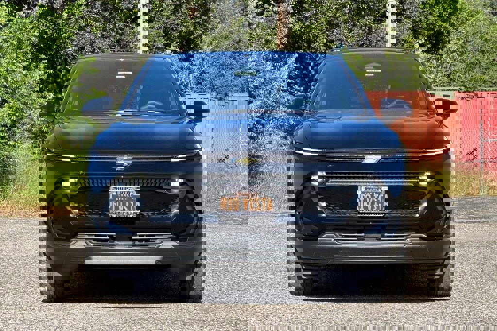 New 2026 Chevrolet Equinox EV LT image 9