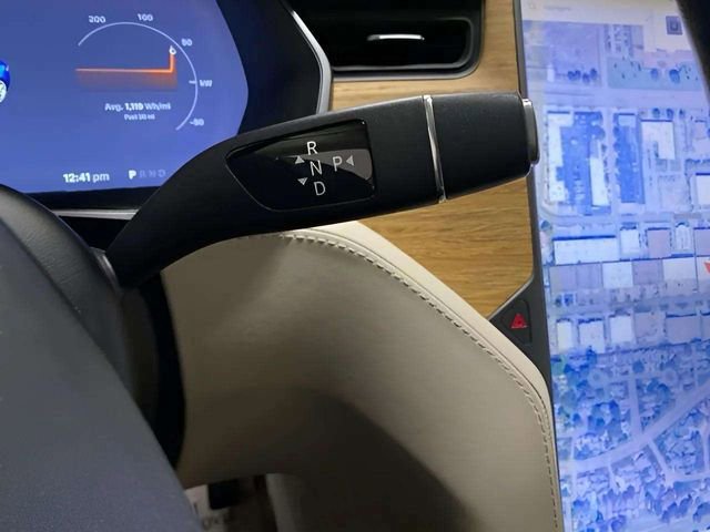 Used 2018 Tesla Model S 75D image 39