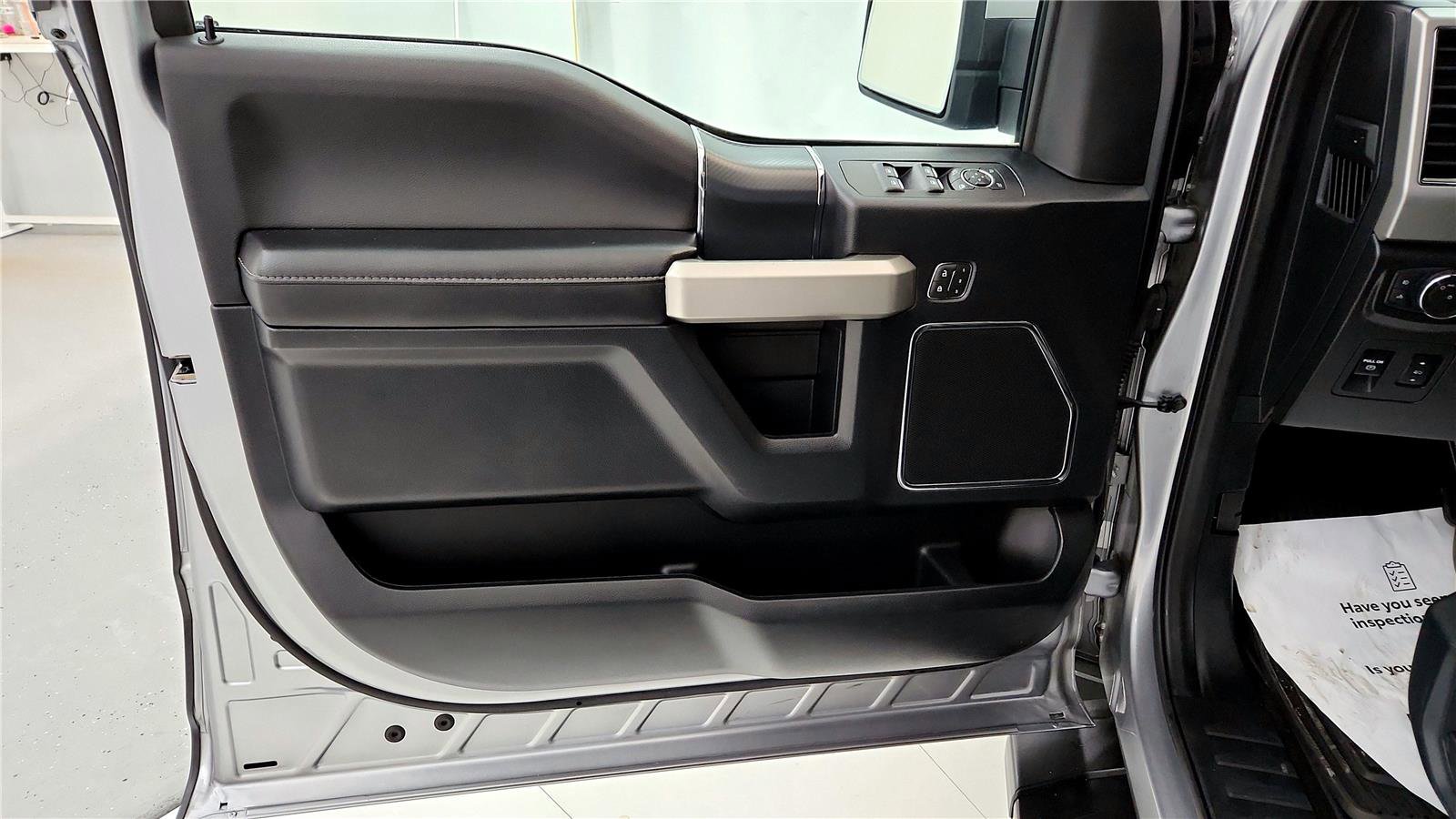 Used 2020 Ford F150 Lariat image 21