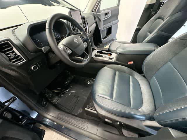 Used 2023 Ford Bronco Sport Outer Banks w/ Tech Package AWD/4WD image 16