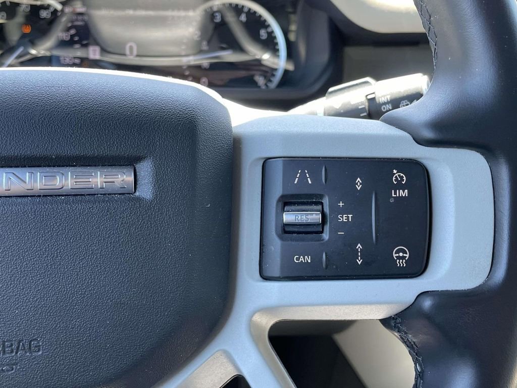 Used 2023 Land Rover Defender 130 SE AWD/4WD image 38