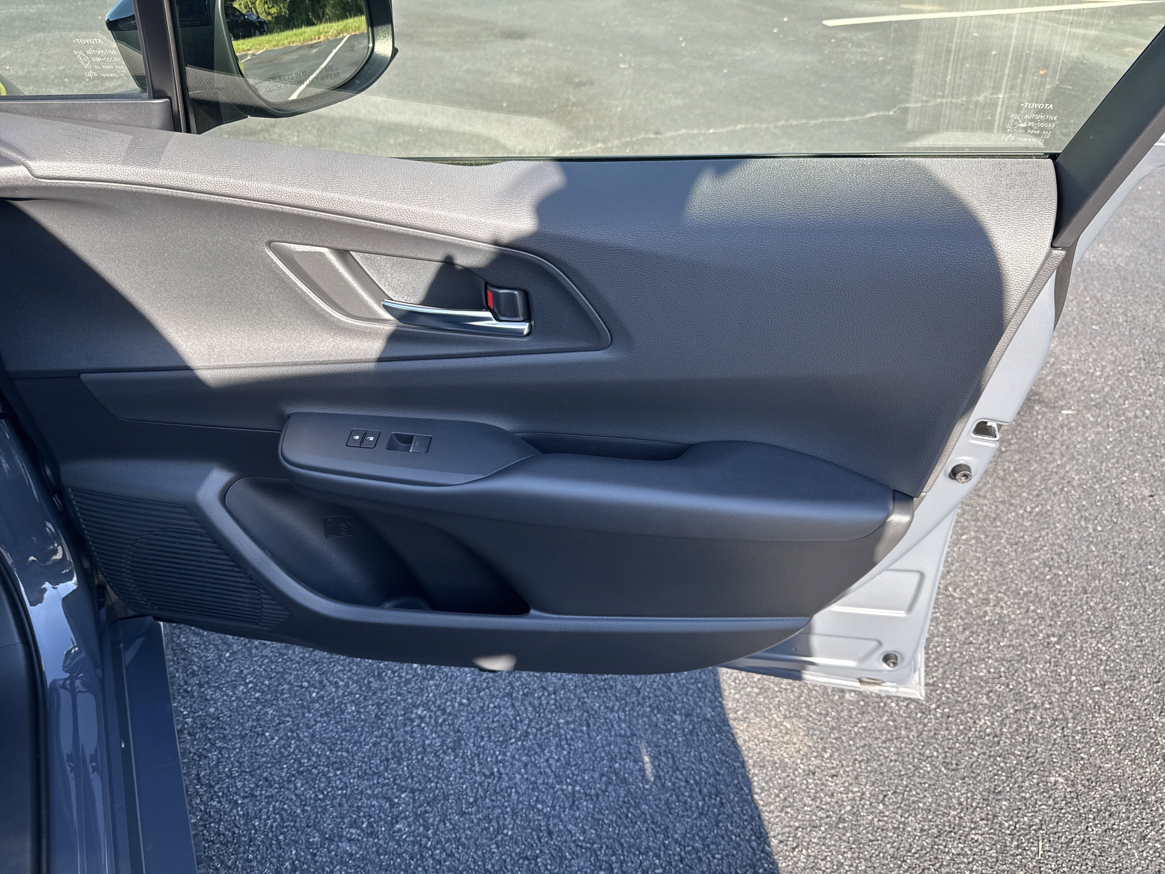 New 2026 Toyota Prius Plug-In Hybrid image 34