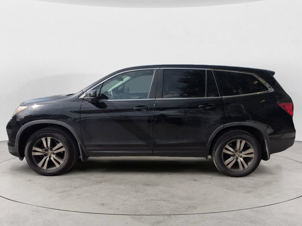 Used 2017 Honda Pilot EX-L image 2