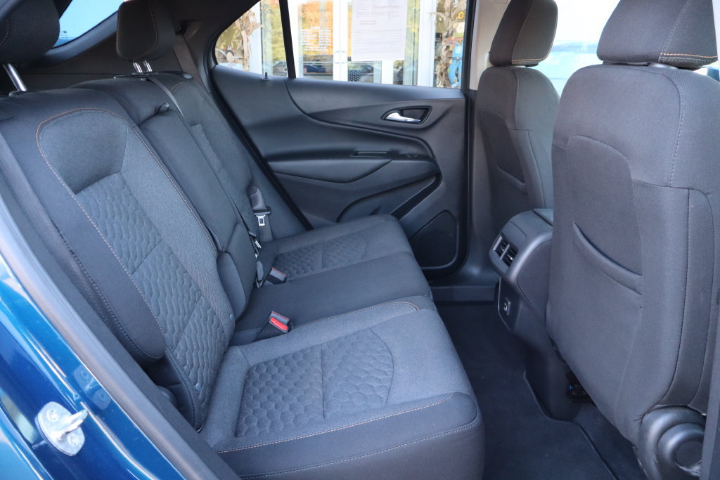 Used 2021 Chevrolet Equinox LT FWD image 25