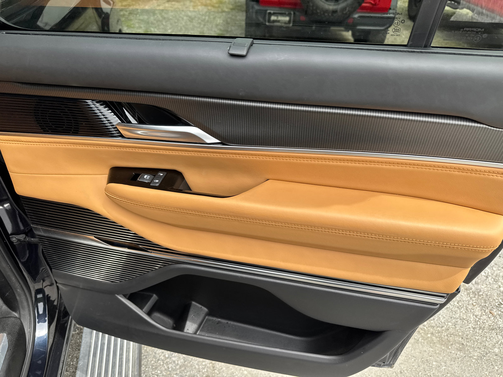 Certified 2025 Jeep Grand Wagoneer L Series III w/ Quick Order Packagew 28T AWD/4WD image 16