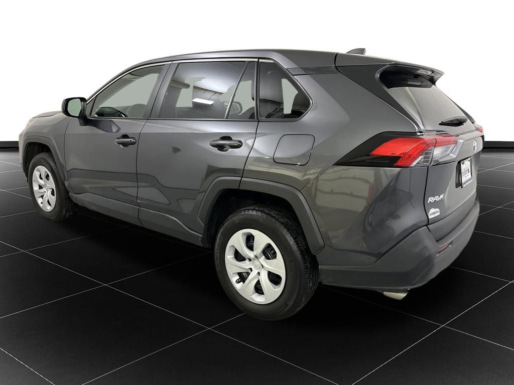 Used 2023 Toyota RAV4 LE image 3