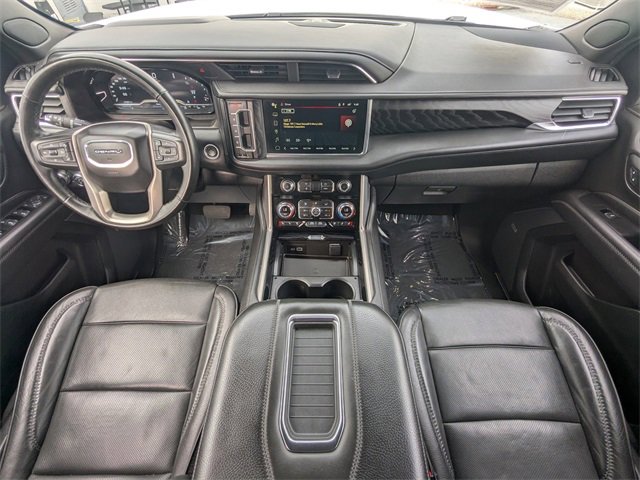 Used 2024 GMC Yukon XL Denali image 18