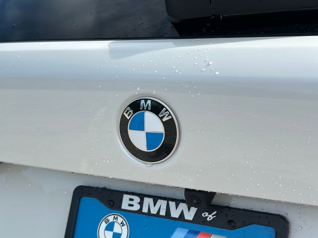 New 2026 BMW X5 M60i image 13