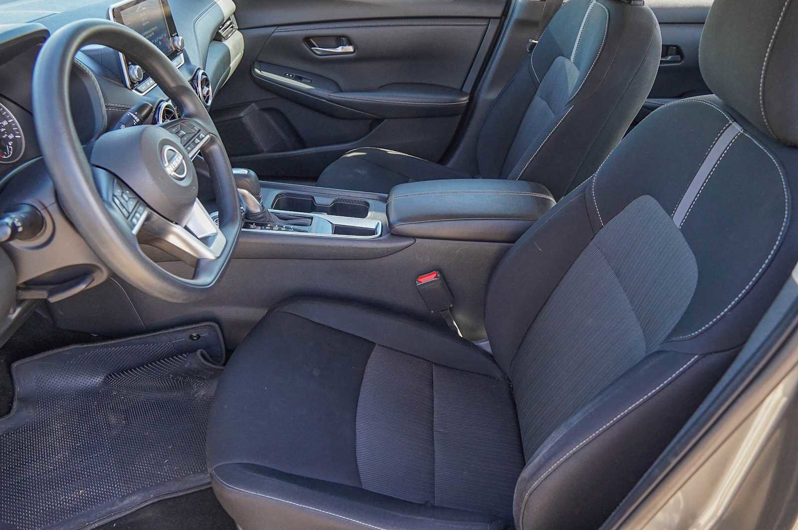 Used 2024 Nissan Sentra SV image 10