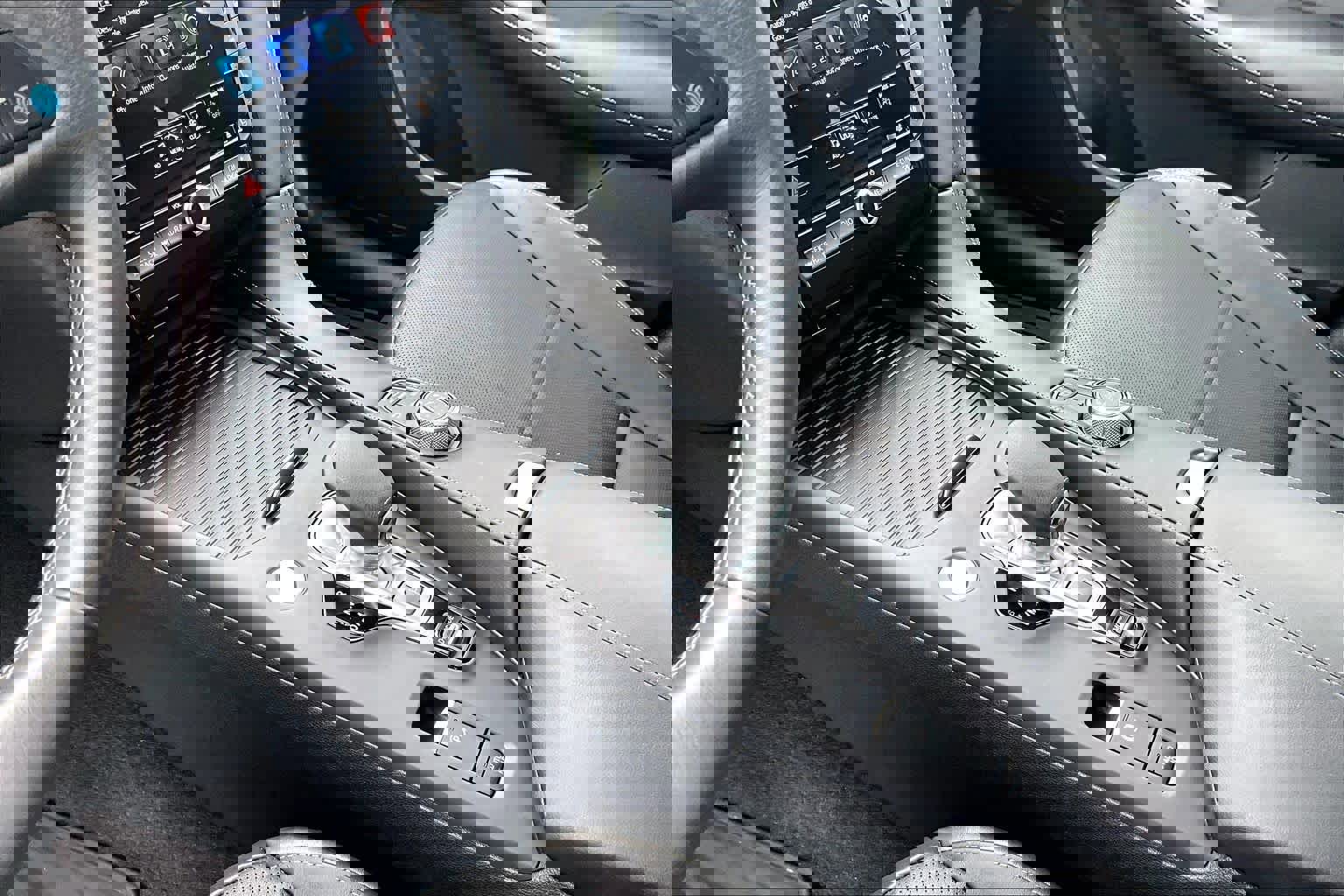 Used 2023 INFINITI QX55 Essential image 17