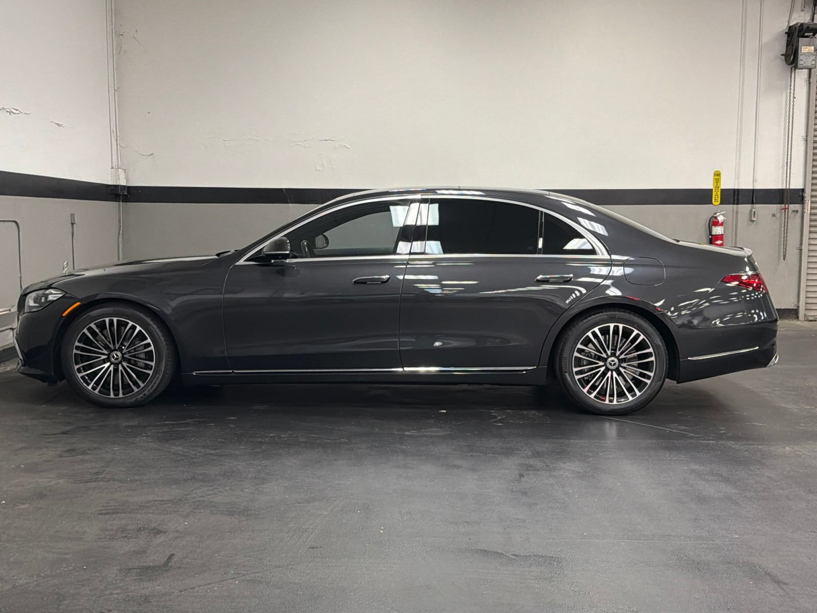 Certified 2023 Mercedes-Benz S 580e 4MATIC Sedan image 8