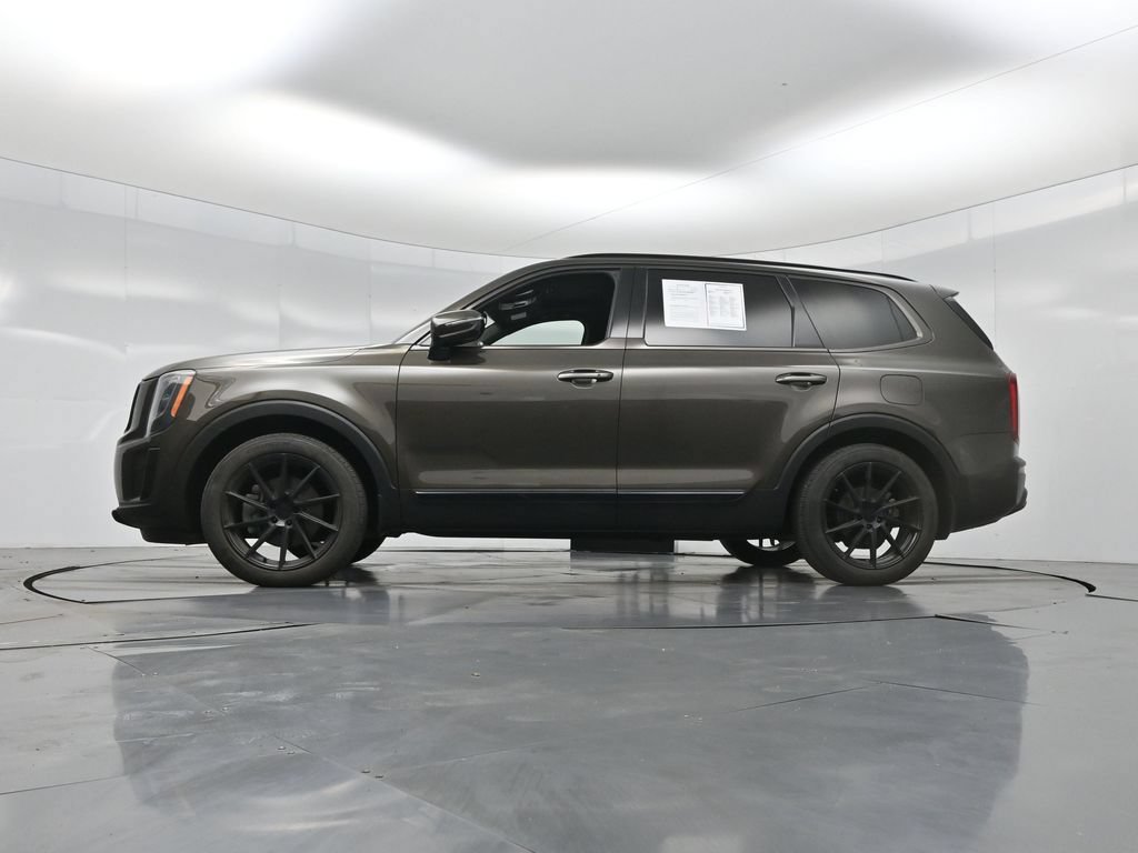 Used 2022 Kia Telluride SX w/ SX Prestige Package AWD/4WD image 7