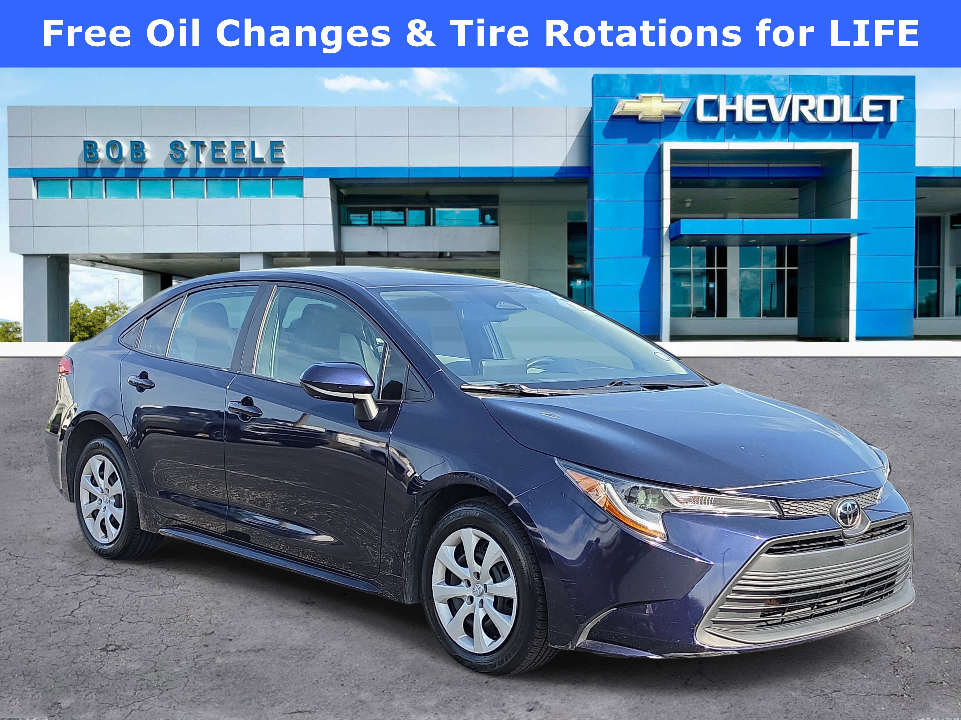 Used 2024 Toyota Corolla LE FWD image 1