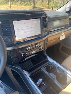 New 2025 Ford F250 Lariat w/ Lariat Ultimate Package image 11