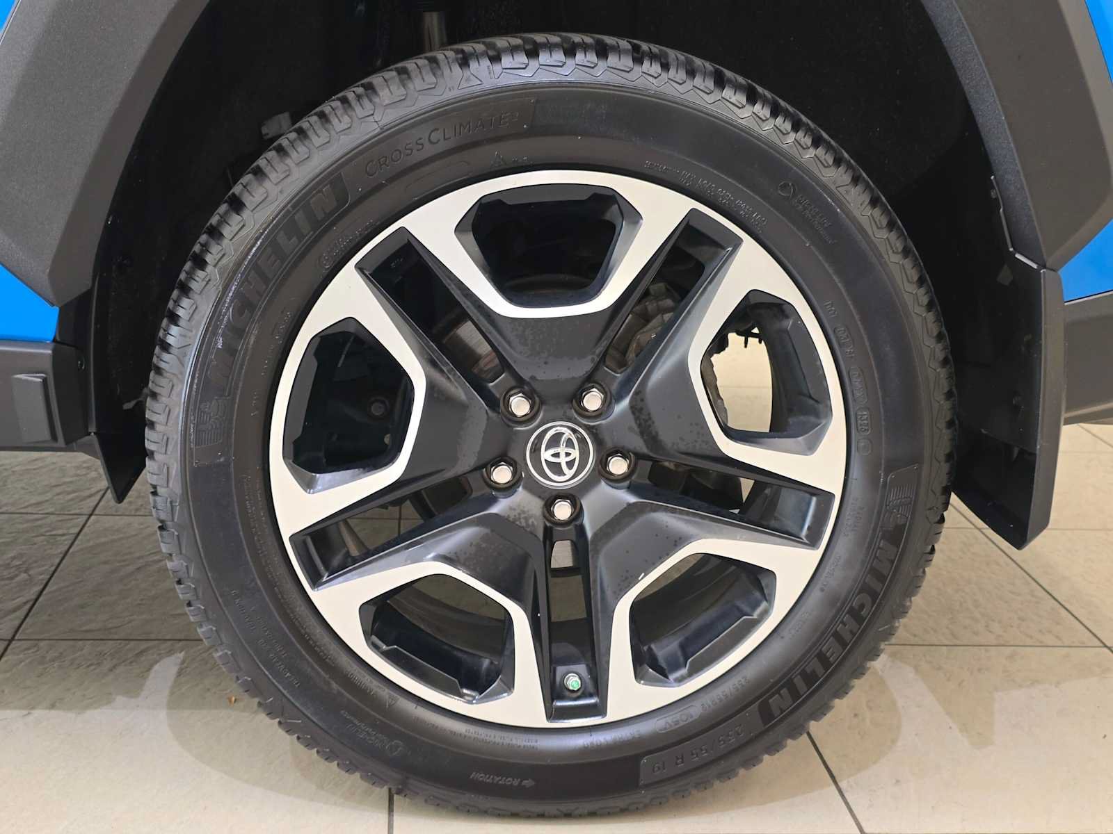 Used 2019 Toyota RAV4 Adventure w/ All Weather Liner Package AWD/4WD image 8