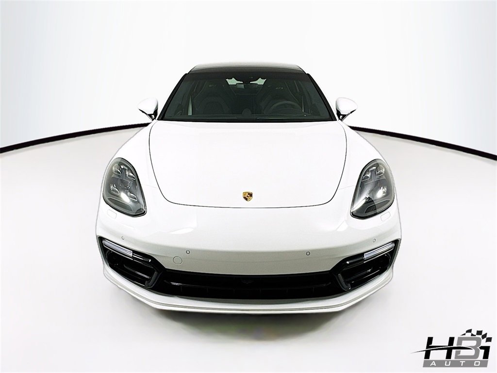 Used 2020 Porsche Panamera GTS image 3
