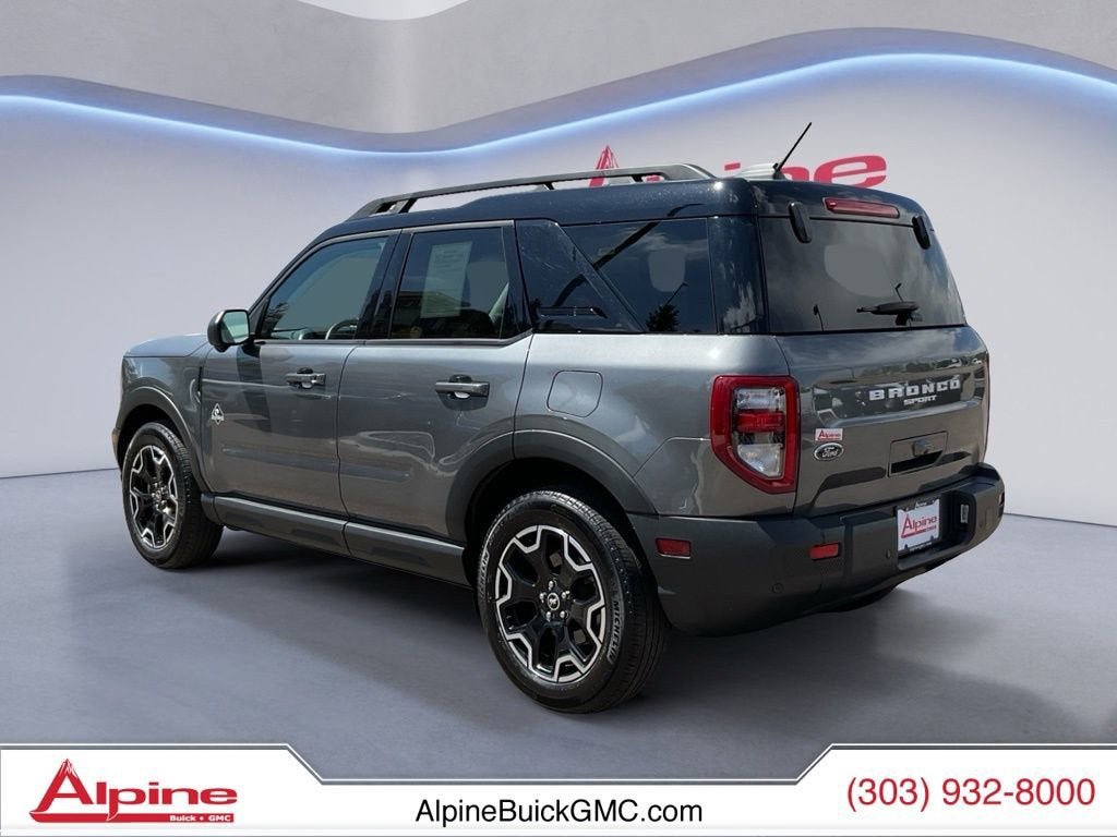 Used 2025 Ford Bronco Sport Outer Banks w/ Outer Banks Tech Package+ AWD/4WD image 3