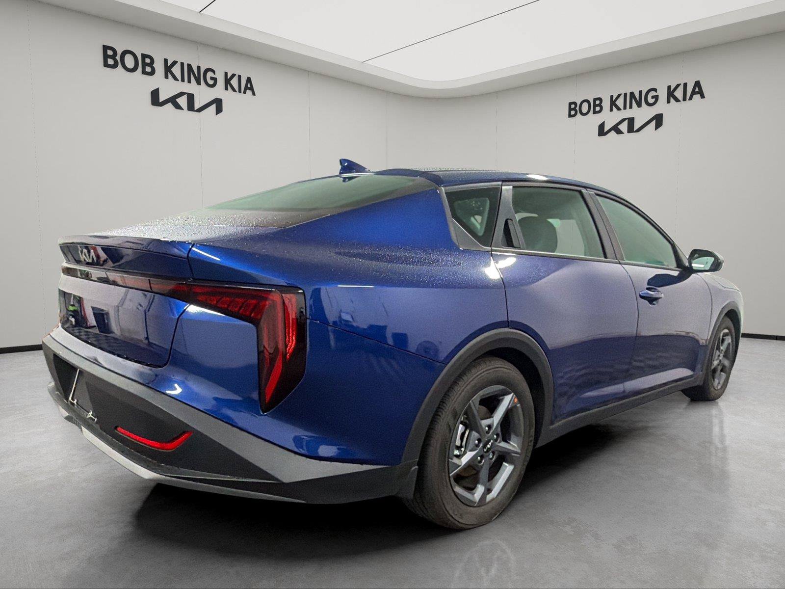 New 2026 Kia K4 FWD image 5