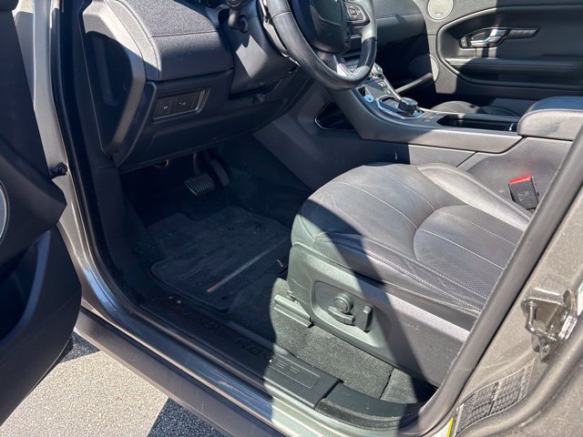 Used 2018 Land Rover Range Rover Evoque SE AWD/4WD image 7