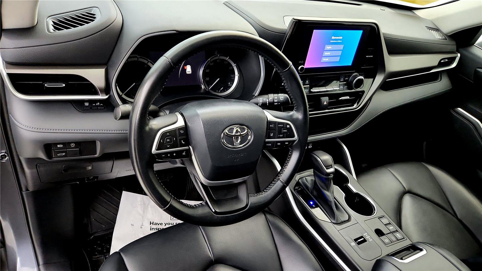 Certified 2023 Toyota Highlander XLE image 37