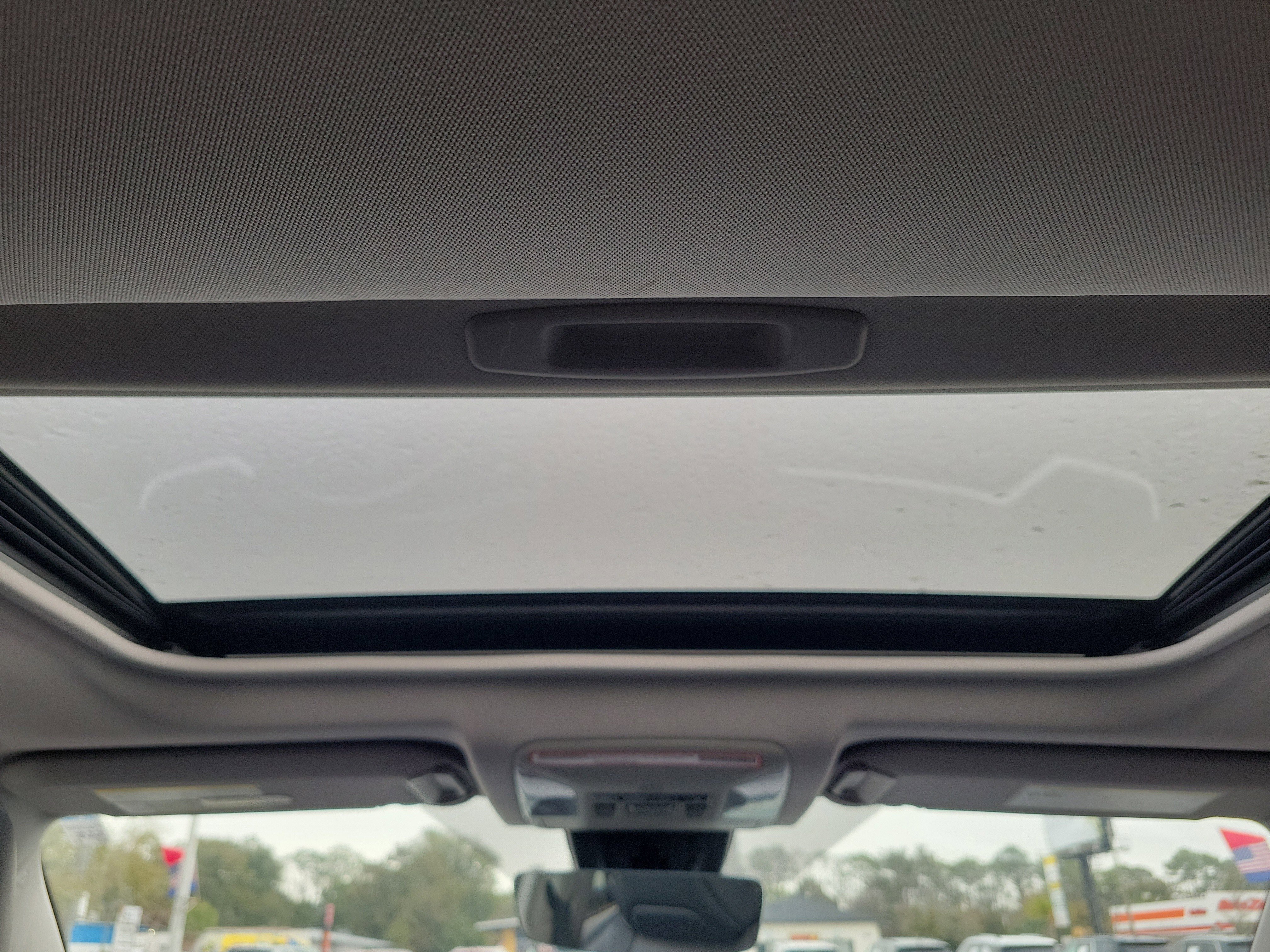 Used 2019 Toyota RAV4 XLE Premium image 20