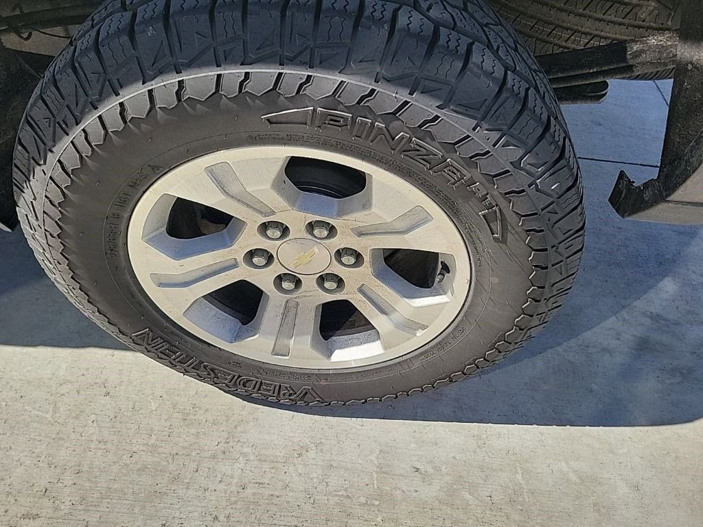 Used 2019 Chevrolet Silverado 1500 LT w/ All Star Edition image 9