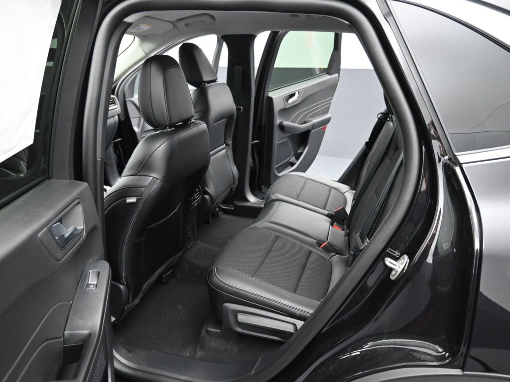 New 2025 Ford Escape SE image 12