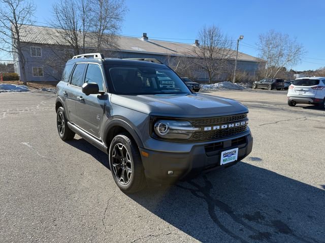 Used 2025 Ford Bronco Sport Outer Banks w/ Outer Banks Tech Package+ AWD/4WD image 1
