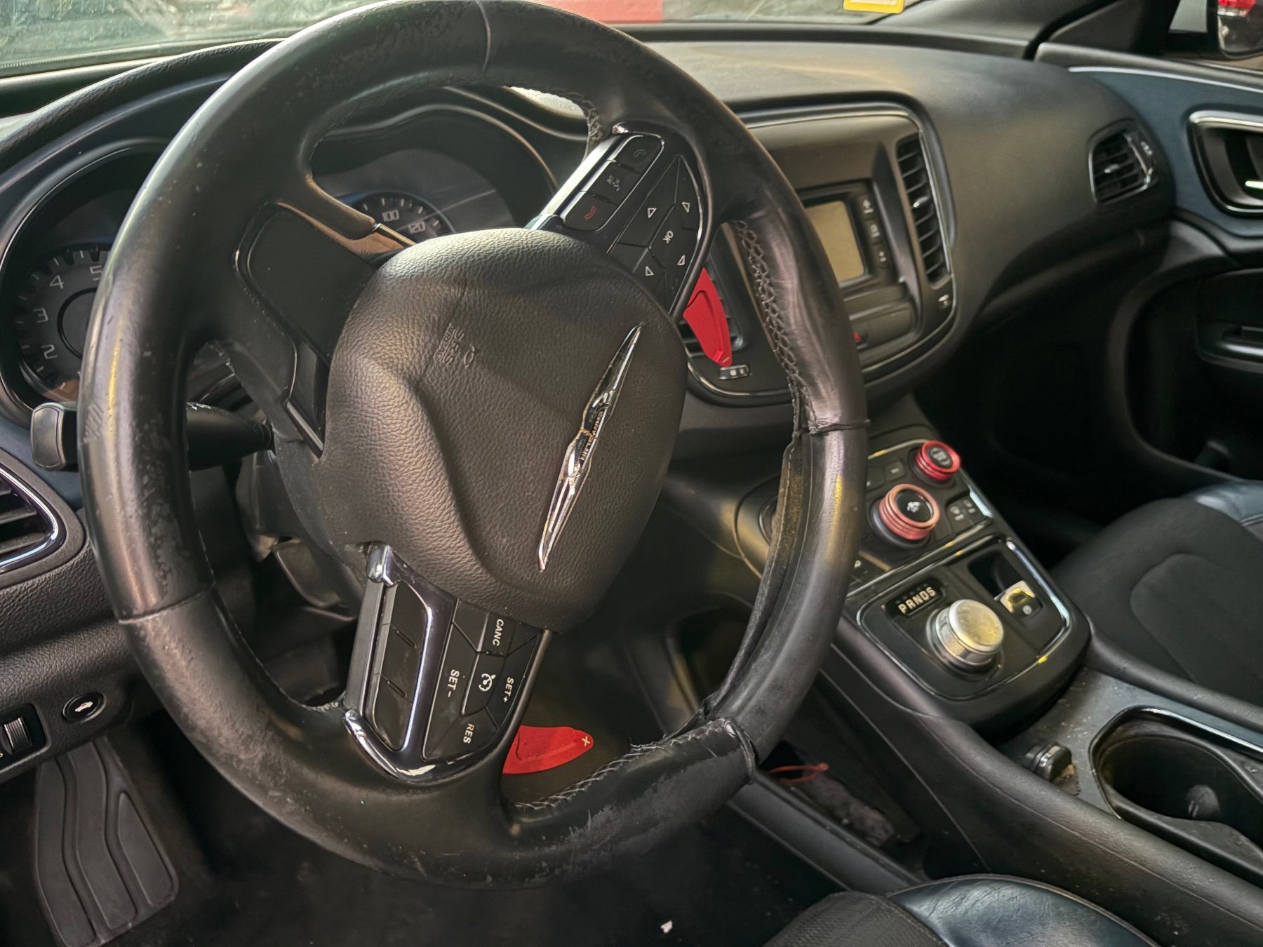 Used 2015 Chrysler 200 S FWD image 11