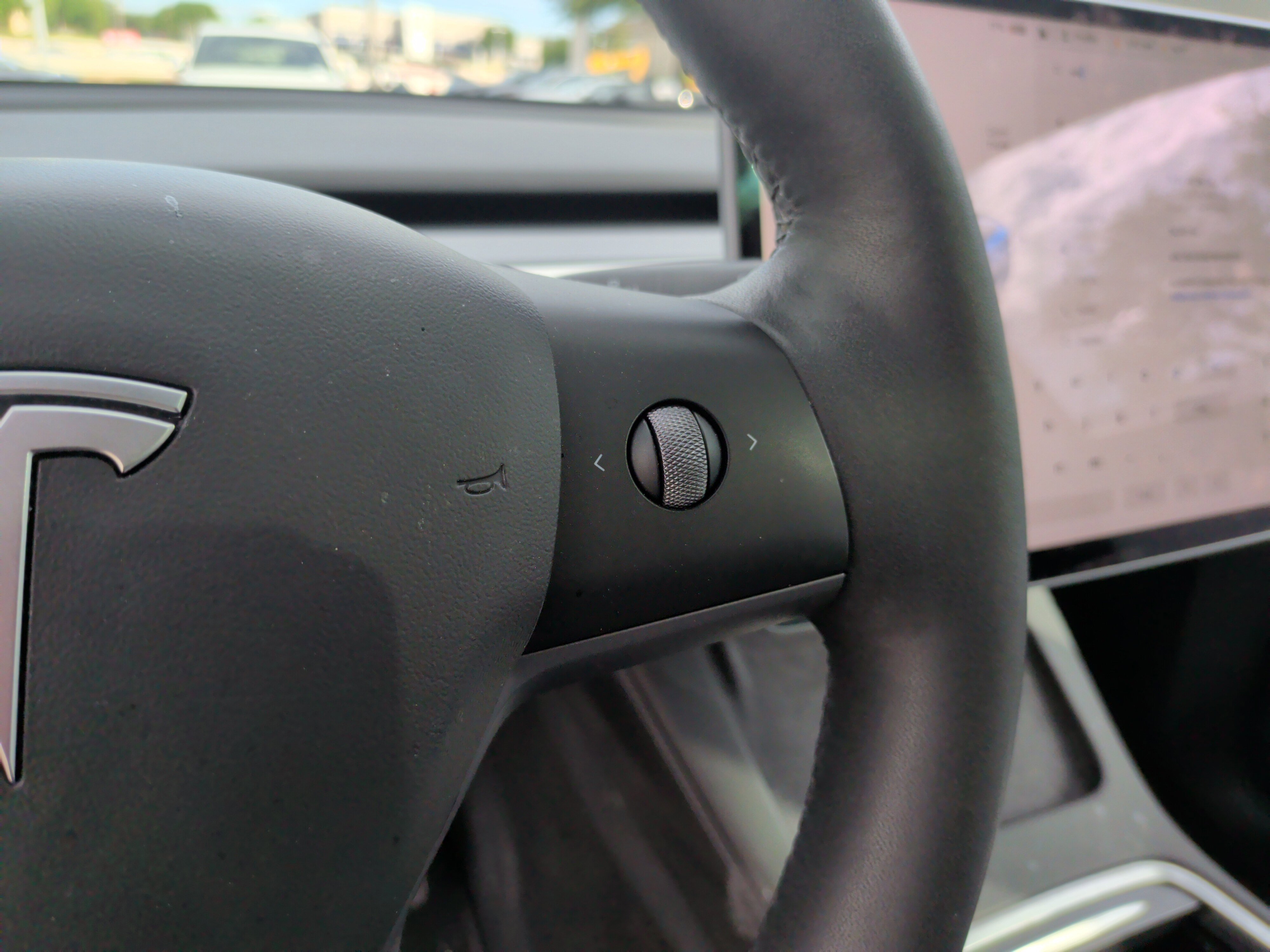 Used 2022 Tesla Model Y Long Range AWD/4WD image 20
