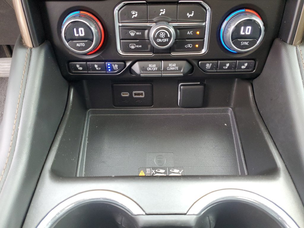 Used 2023 Chevrolet Tahoe High Country AWD/4WD image 34