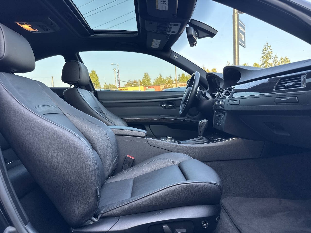 Used 2013 BMW 335i xDrive Coupe AWD/4WD image 16