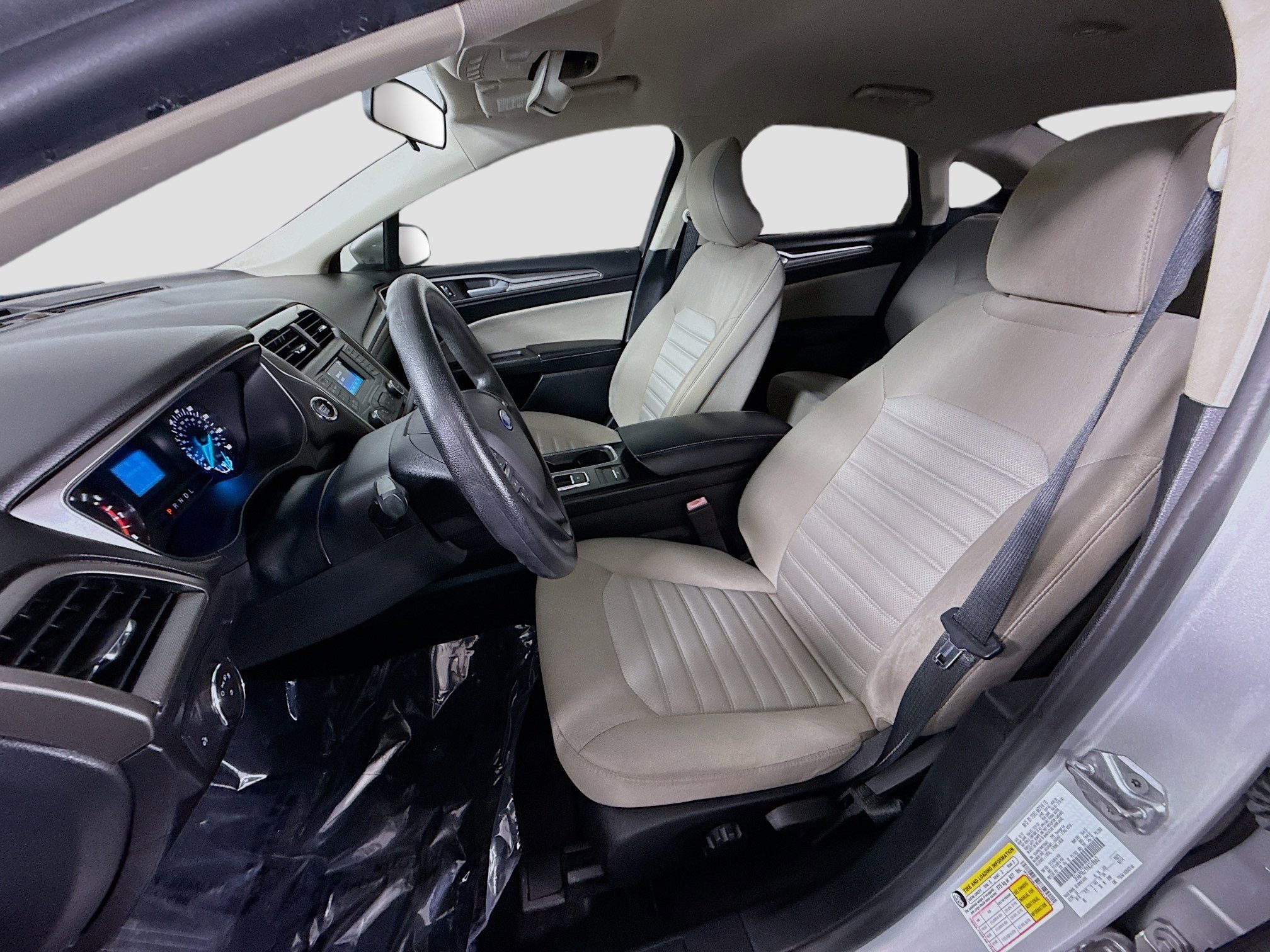 Used 2017 Ford Fusion S image 22