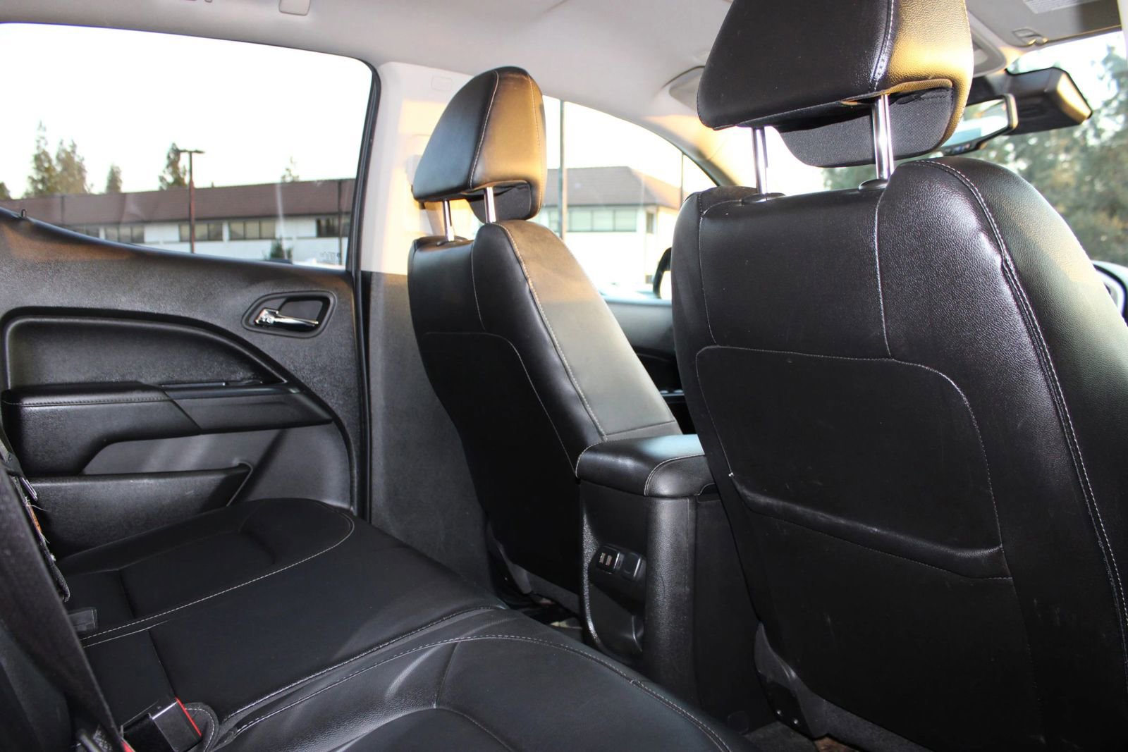 Used 2016 GMC Canyon SLT w/ Driver Alert Package image 16