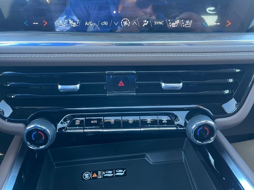 New 2026 Chevrolet Suburban High Country image 19