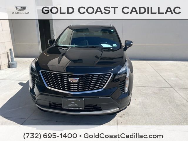 Certified 2023 Cadillac XT4 Premium Luxury w/ Cold Weather Package image 5