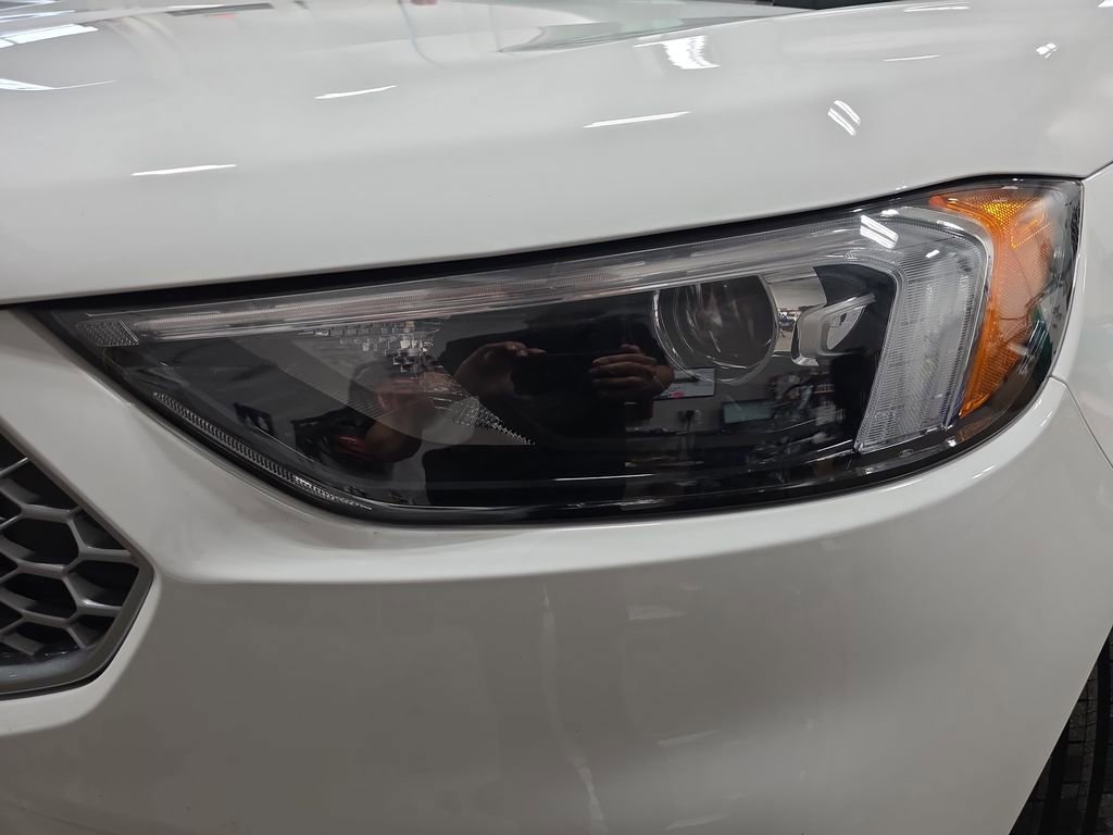 Used 2024 Ford Edge SEL image 31