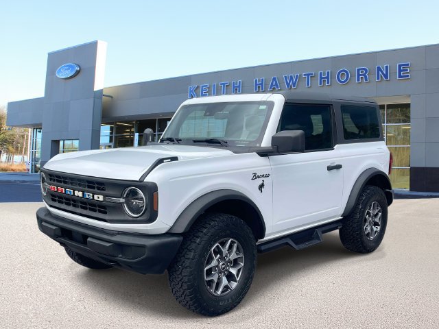 Certified 2023 Ford Bronco 2-Door AWD/4WD image 3