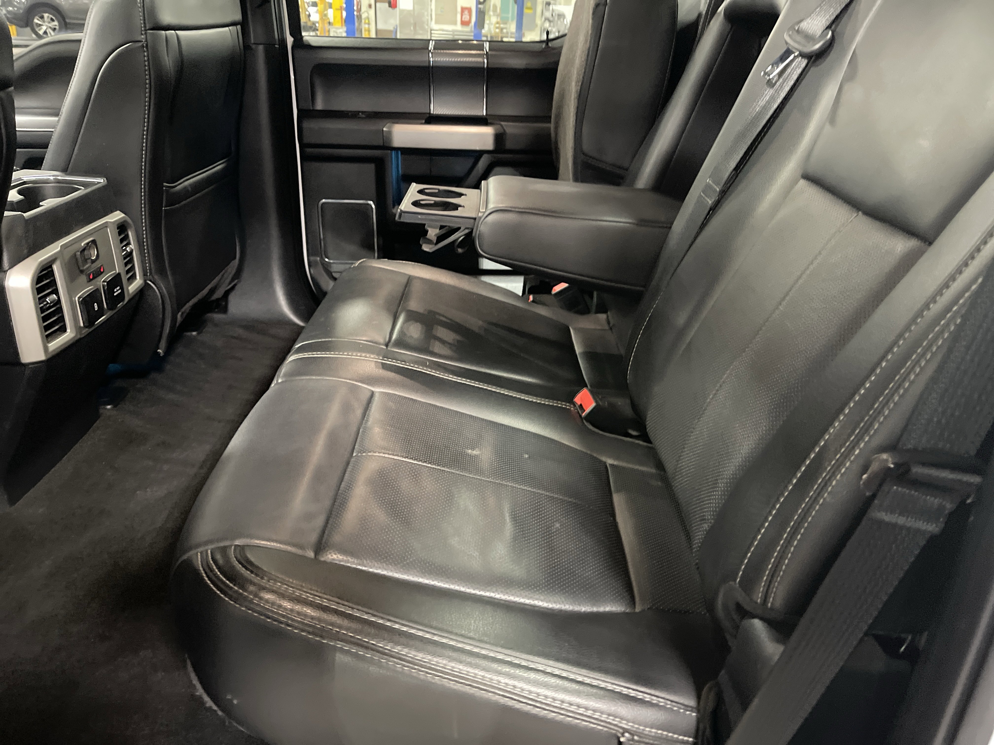 Used 2020 Ford F150 Lariat w/ Equipment Group 502A Luxury image 15