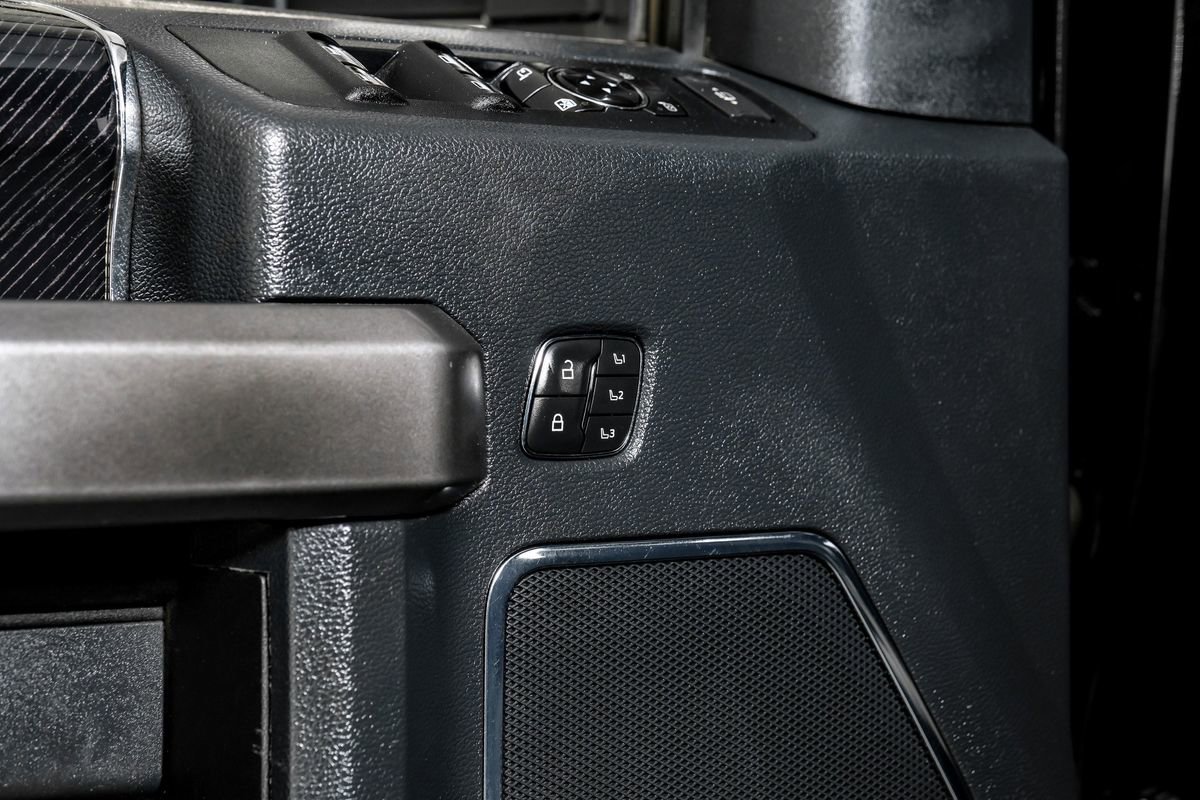 Used 2022 Ford F450 Platinum image 41