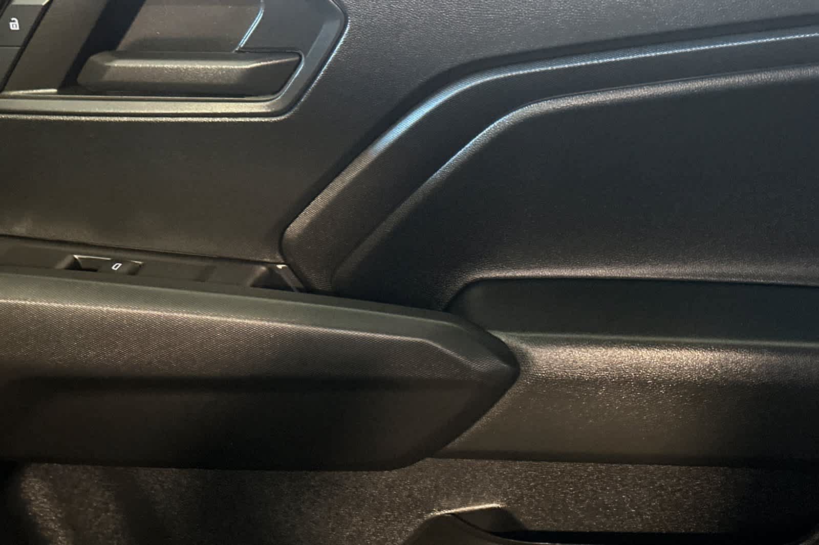 Used 2024 Chevrolet Colorado Trail Boss w/ Advanced Trailering Package AWD/4WD image 19