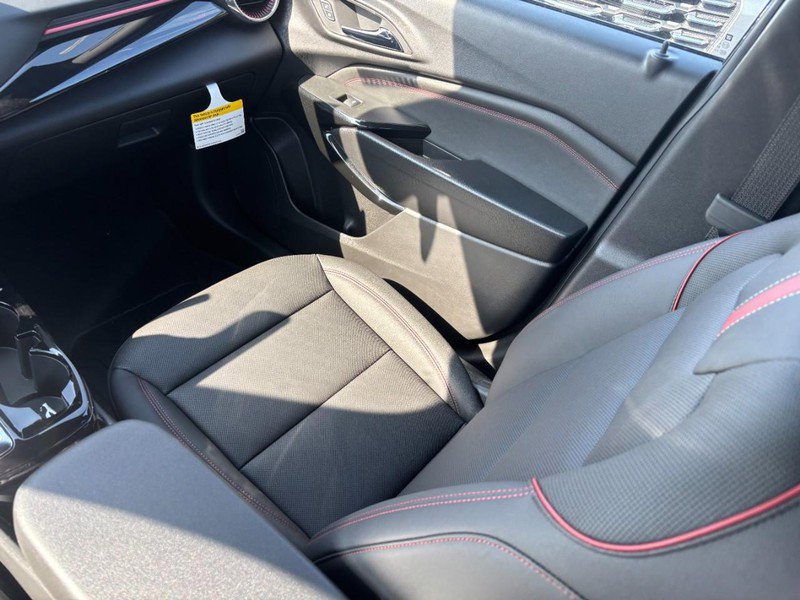 New 2026 Chevrolet Trax RS FWD image 9