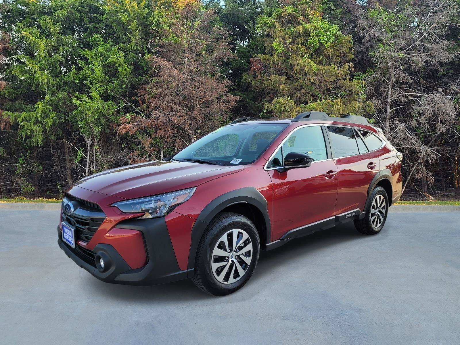 Certified 2025 Subaru Outback Premium AWD/4WD image 1