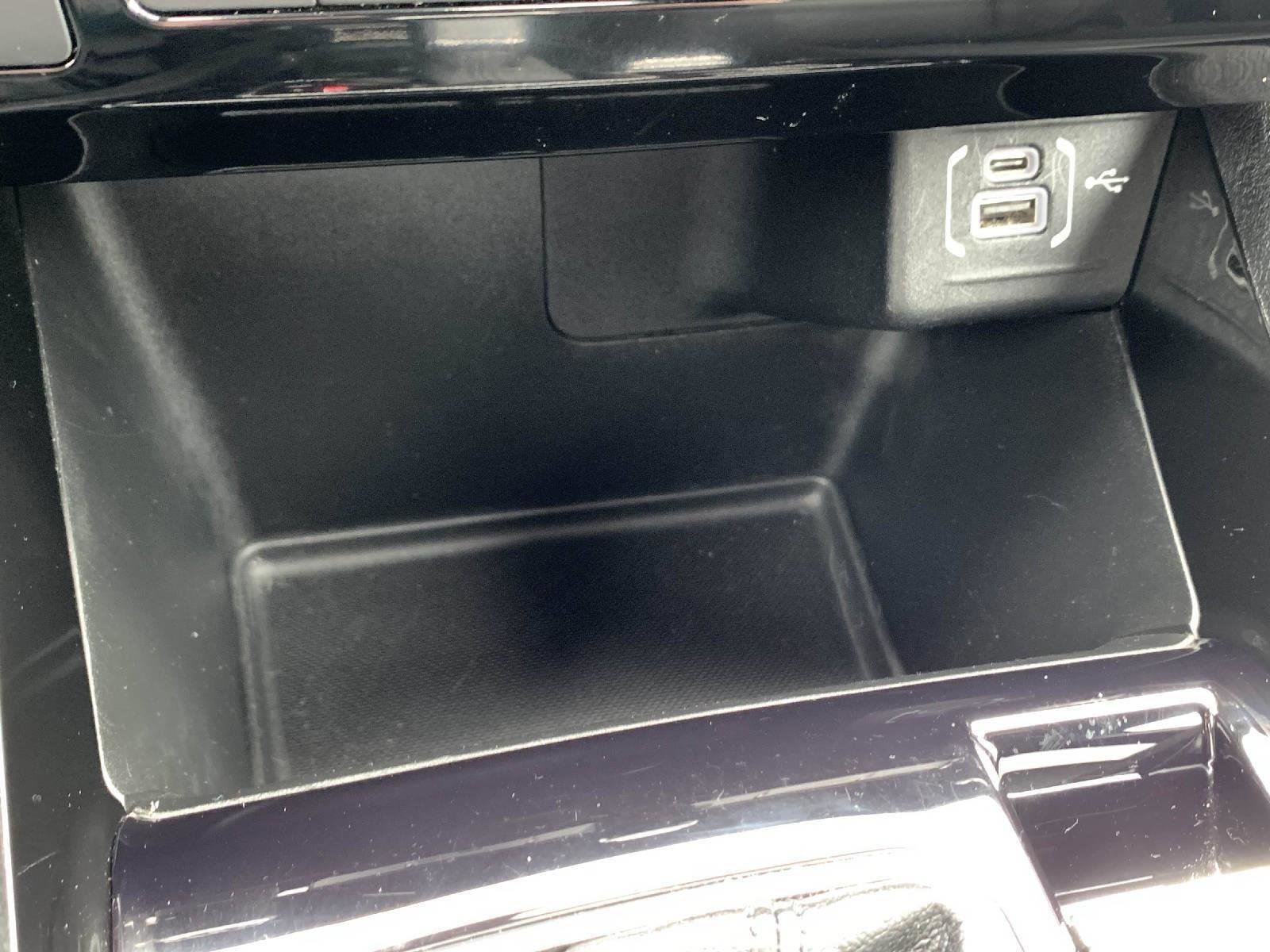 Used 2023 Jeep Compass Limited image 24