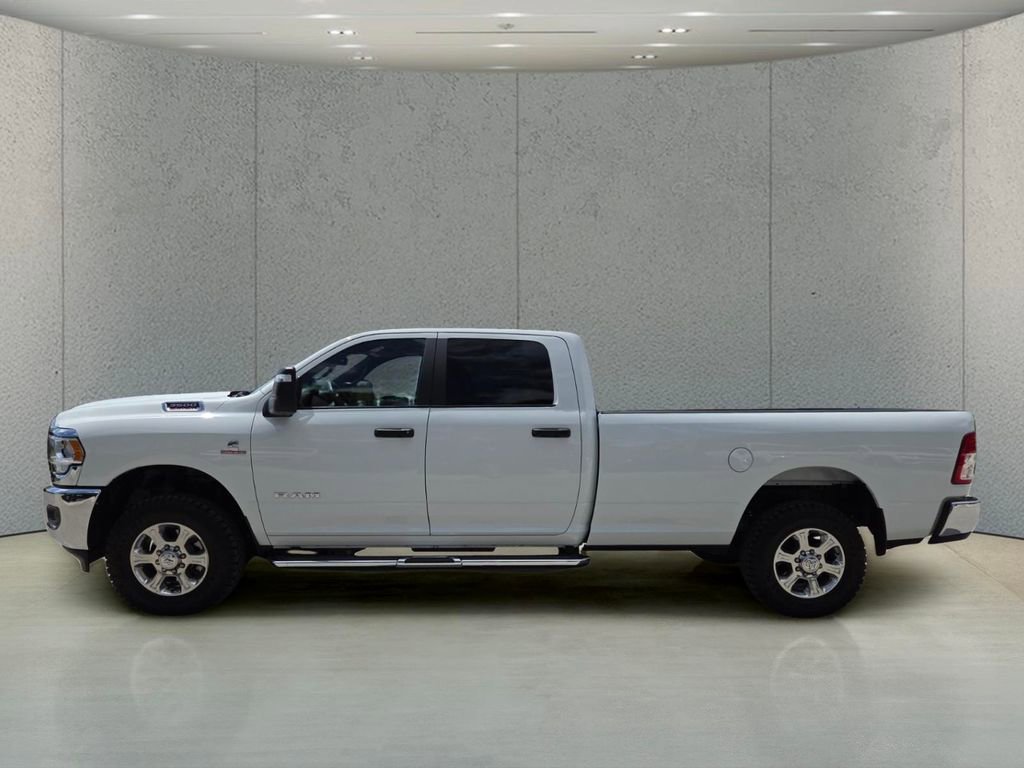 Used 2024 RAM 3500 Big Horn AWD/4WD image 6
