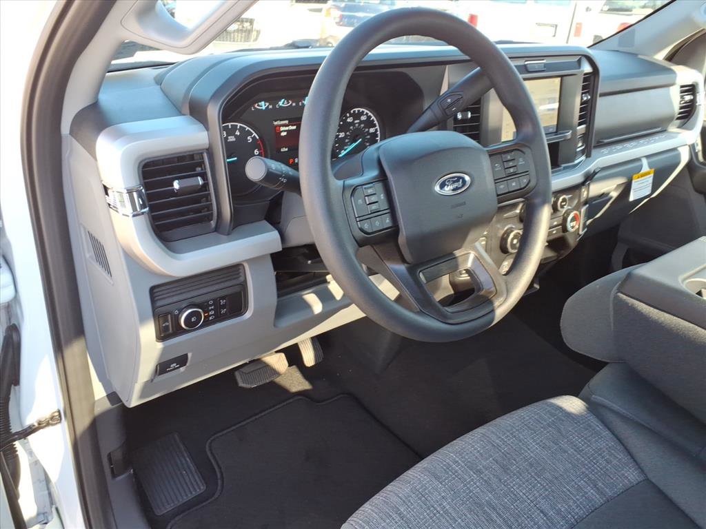 New 2026 Ford F350 XLT w/ FX4 Off-Road Package image 9