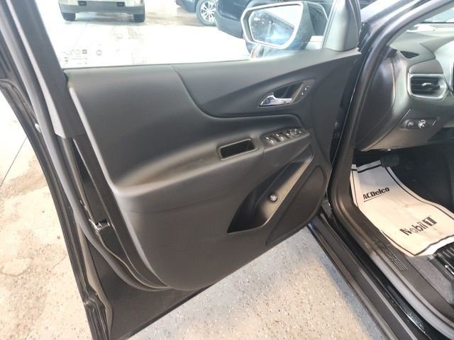 Used 2024 Chevrolet Equinox LT image 9